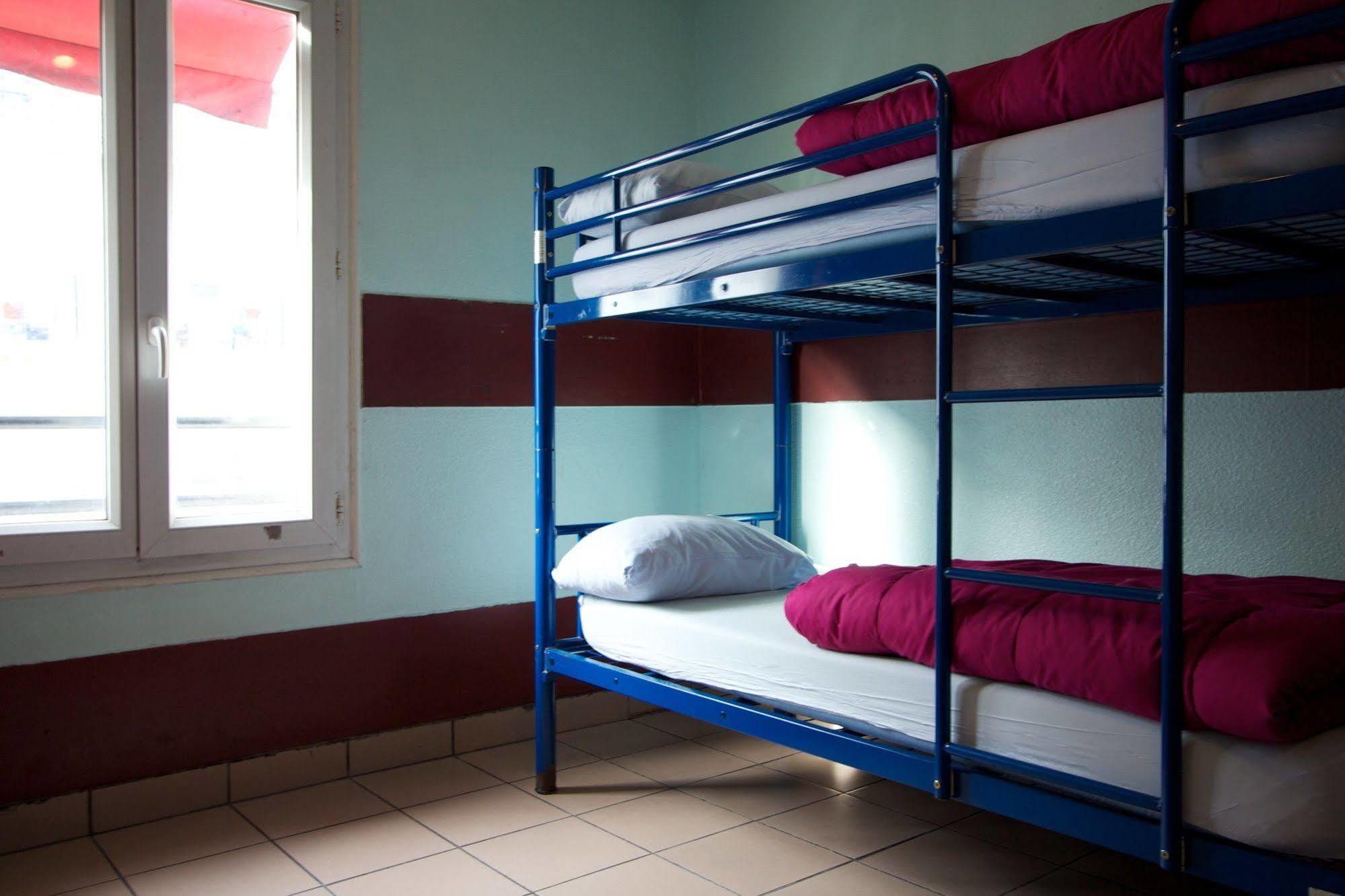Auberge Internationale Des Jeunes Париж Екстериор снимка