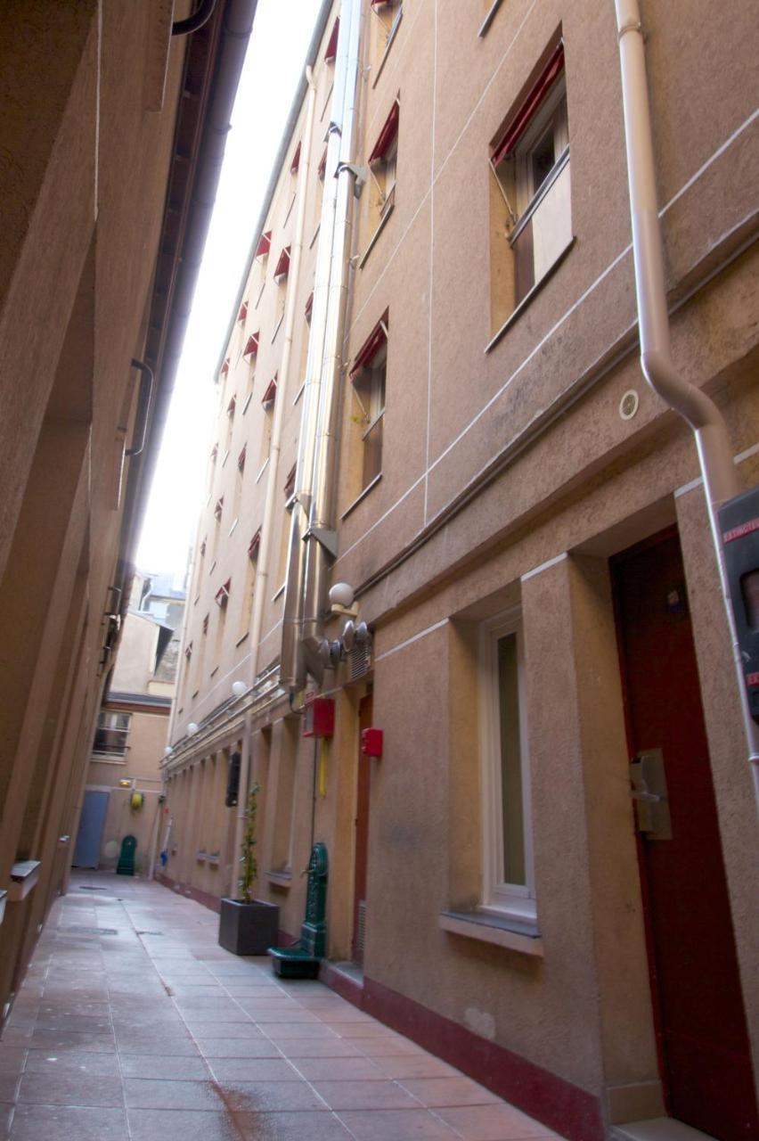 Auberge Internationale Des Jeunes Париж Екстериор снимка