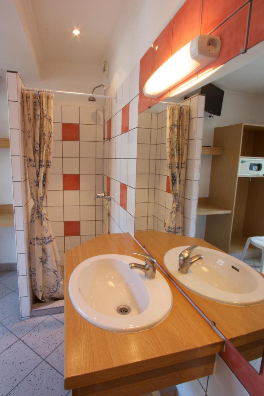 Auberge Internationale Des Jeunes Париж Екстериор снимка
