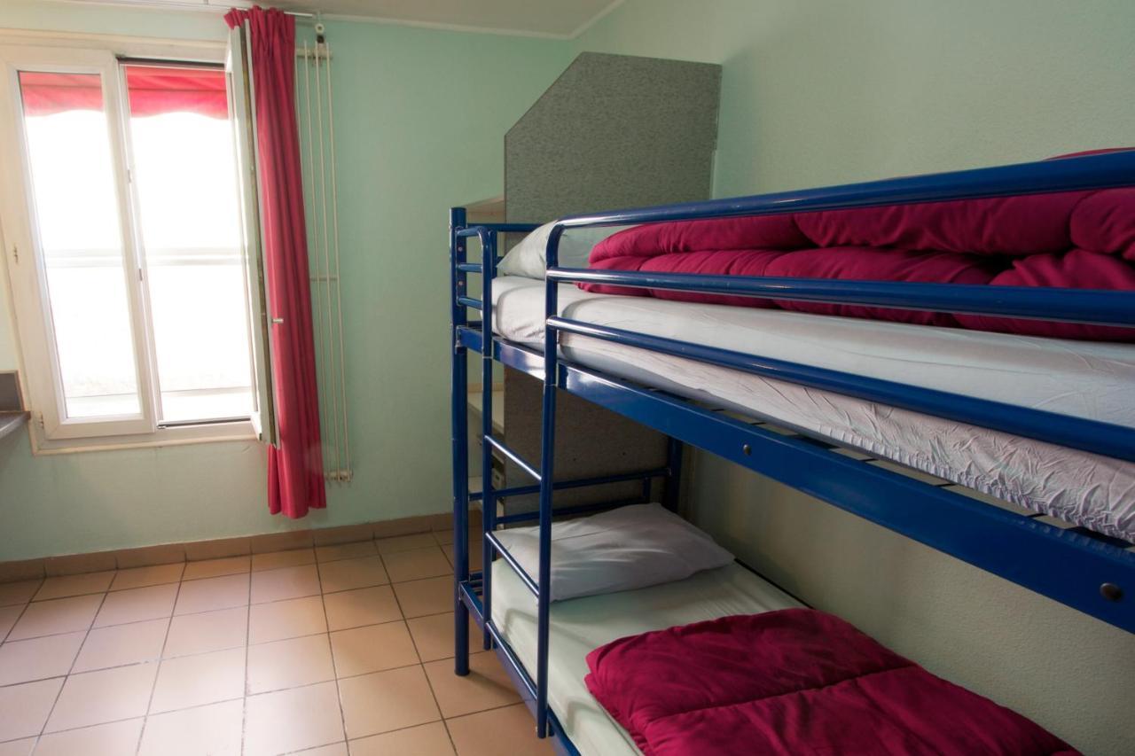 Auberge Internationale Des Jeunes Париж Екстериор снимка