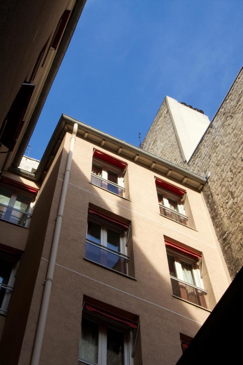 Auberge Internationale Des Jeunes Париж Екстериор снимка